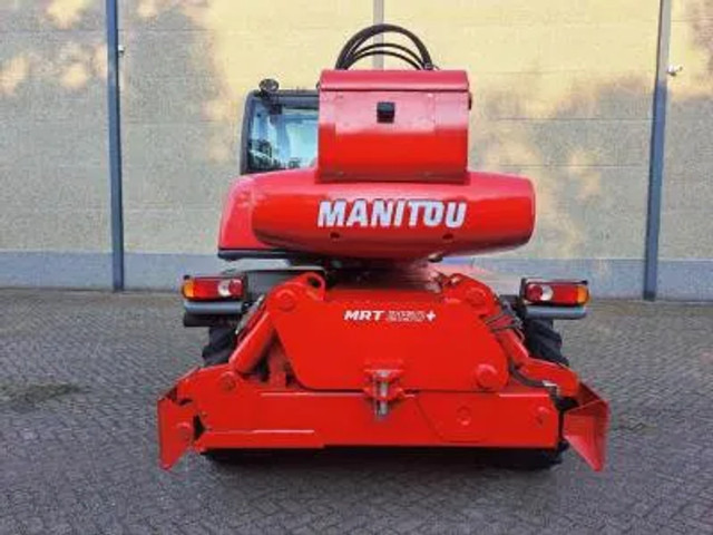 Manitou MRT 2150+ Privilege All-Terrain Rotating Telehandler (2015) - Loader: picture 5 Manitou MRT 2150+ Privilege All-Terrain Rotating Telehandler (2015) - Loader: picture 5