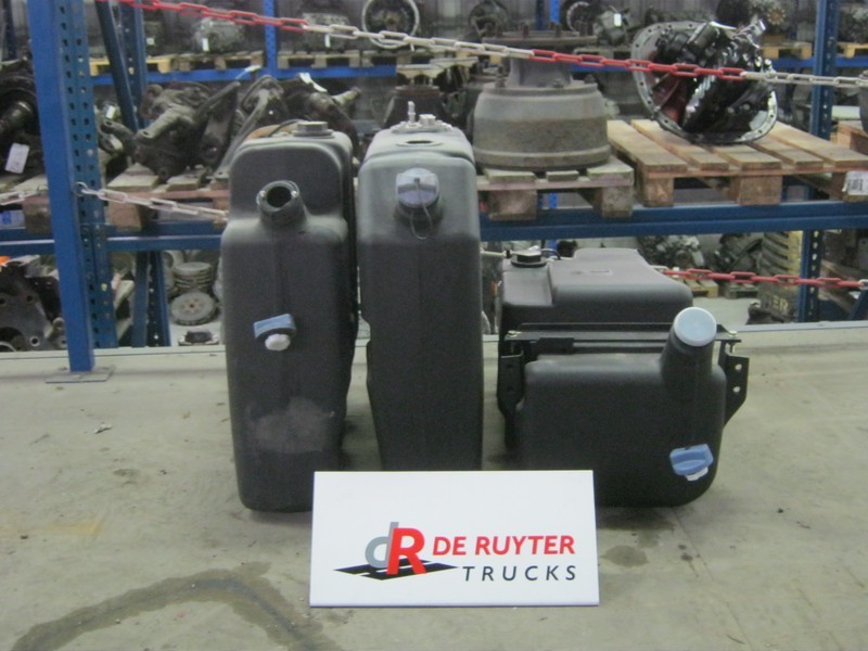 DAF AdBlue tanks div. type - AdBlue tank for Truck: picture 1 DAF AdBlue tanks div. type - AdBlue tank for Truck: picture 1
