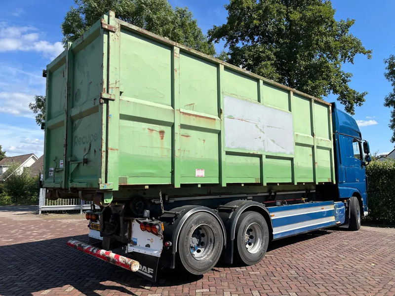 Container transporter/ Swap body truck DAF XF 530 FAS: picture 7