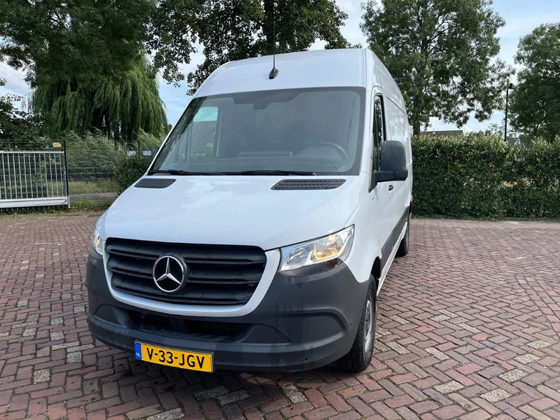 Mercedes-Benz Sprinter 317 1.9 CDI L2H1 - Panel van, Combi van: picture 2 Mercedes-Benz Sprinter 317 1.9 CDI L2H1 - Panel van, Combi van: picture 2