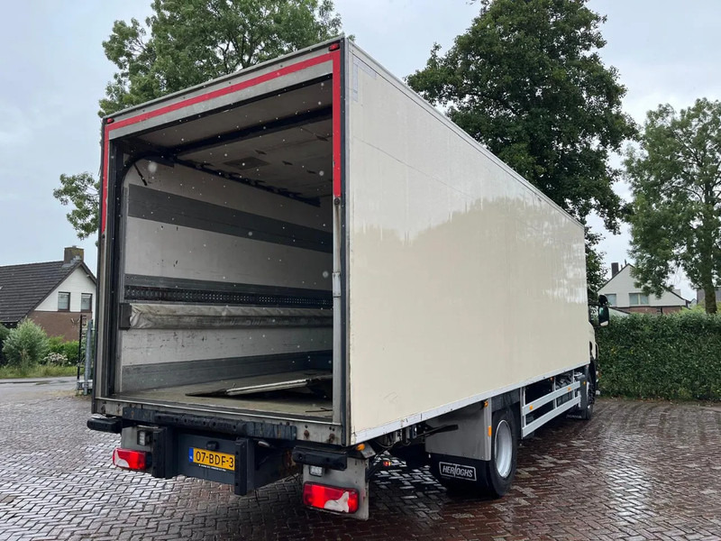 Lease a Scania P250 Scania P250: picture 6
