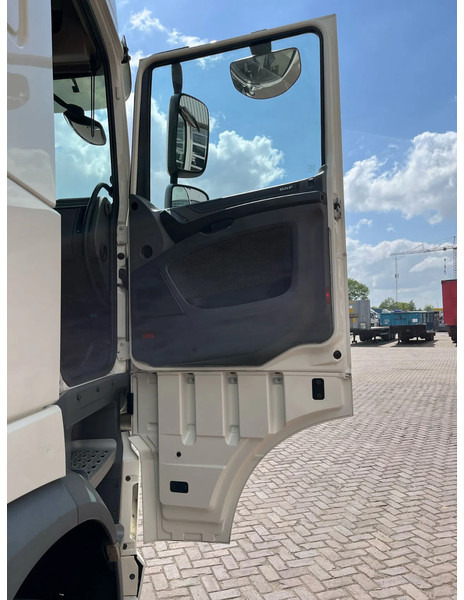 Lease a DAF XF 460 FT DAF XF 460 FT: picture 15