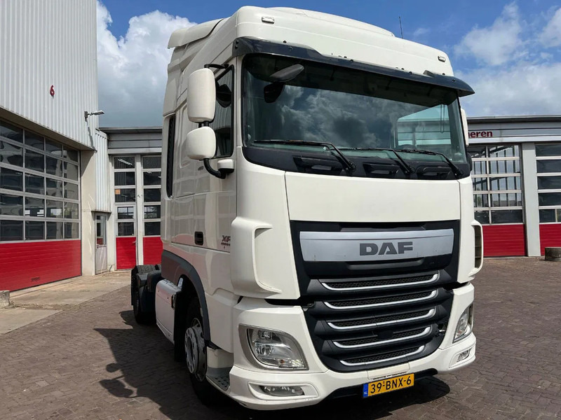 DAF XF 460 FT - Tractor unit: picture 4 DAF XF 460 FT - Tractor unit: picture 4