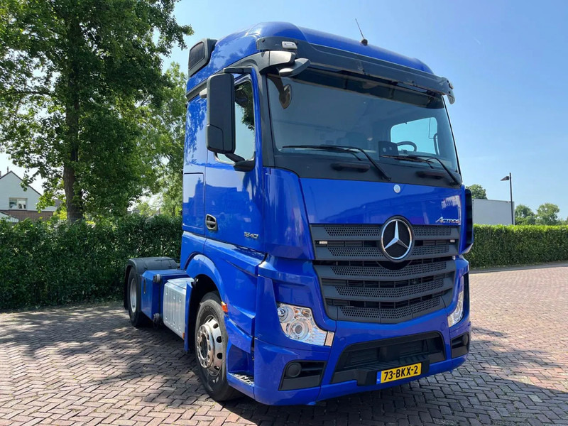 Mercedes-Benz Actros 1940 - Tractor unit: picture 2 Mercedes-Benz Actros 1940 - Tractor unit: picture 2