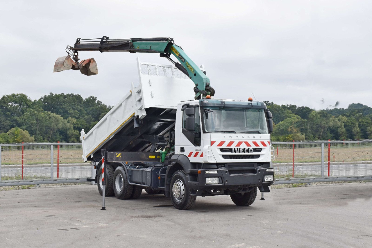 Iveco TRAKKER 360 * Kipper 5,20m* PK 16502 / FUNK*6x4 - Crane truck: picture 2 Iveco TRAKKER 360 * Kipper 5,20m* PK 16502 / FUNK*6x4 - Crane truck: picture 2