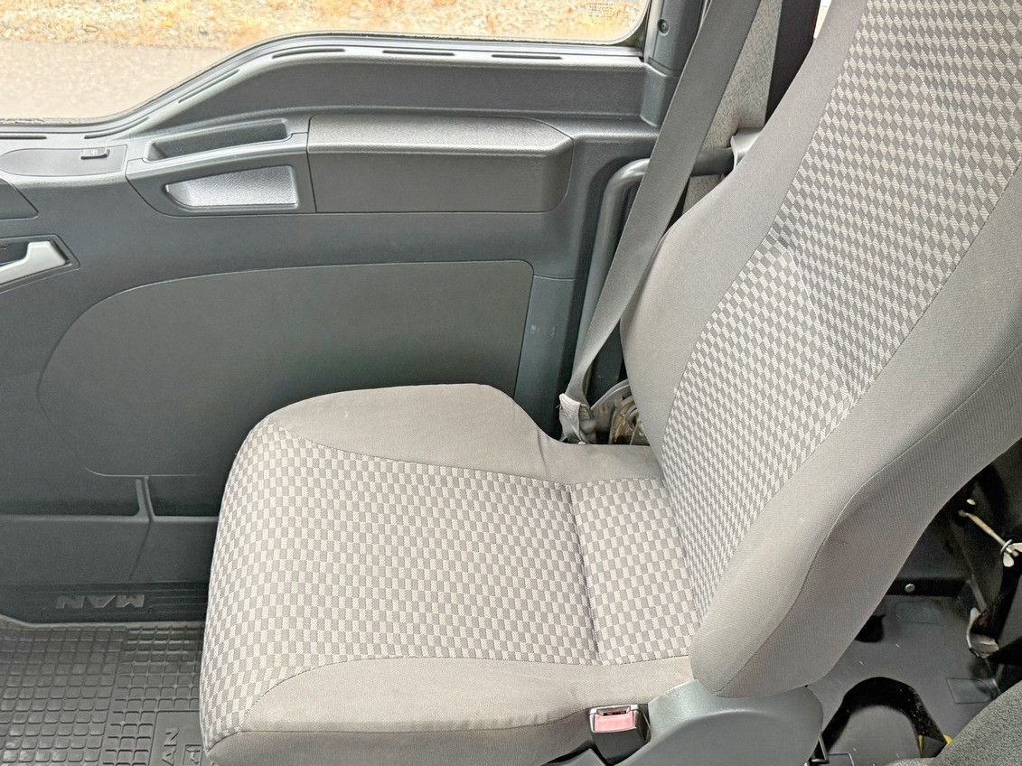 Crane truck MAN TGA 26.400 * KIPPER 6,00m + PK 15500 * 6x4 * TOP: picture 10 Crane truck MAN TGA 26.400 * KIPPER 6,00m + PK 15500 * 6x4 * TOP: picture 10