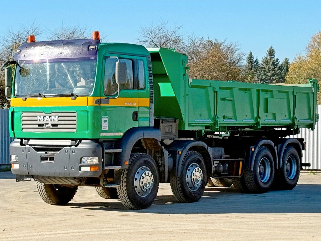 MAN TGA 35.360 * KIPPER 6,10 m + BORDMATIC / 8x4*TOP - Tipper, Crane truck: picture 4 MAN TGA 35.360 * KIPPER 6,10 m + BORDMATIC / 8x4*TOP - Tipper, Crane truck: picture 4