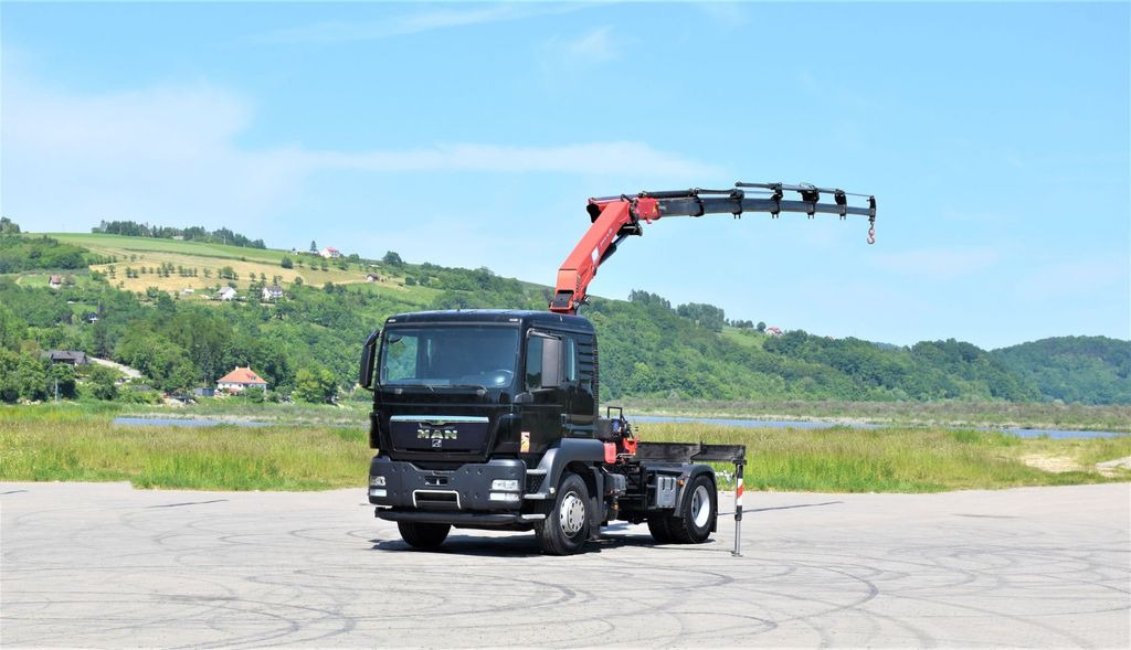 MAN TGS 18.400 Sattelzugmaschine + KRAN /FUNK - Crane truck, Tractor unit: picture 2 MAN TGS 18.400 Sattelzugmaschine + KRAN /FUNK - Crane truck, Tractor unit: picture 2