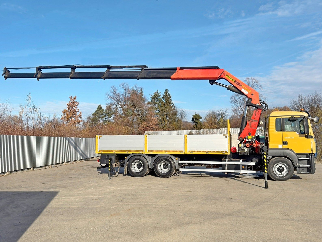 MAN TGS 28.440 Pritsche 6,55* PALFINGER PK 4502 - Crane truck: picture 5 MAN TGS 28.440 Pritsche 6,55* PALFINGER PK 4502 - Crane truck: picture 5