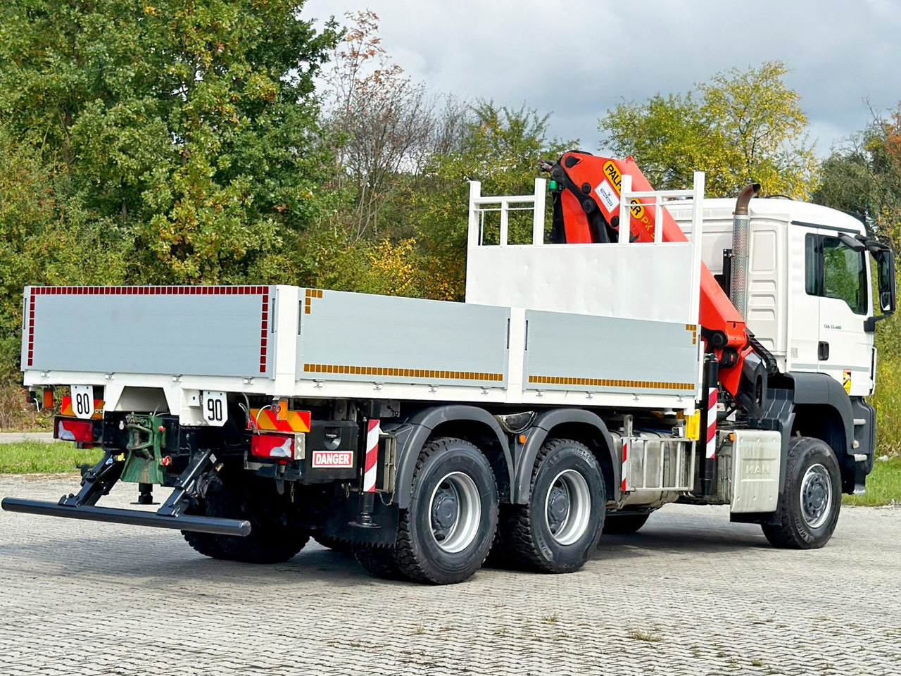 MAN TGS 33.480 * PK 33002-EH C + FUNK/6x6 * TOP - Crane truck: picture 5 MAN TGS 33.480 * PK 33002-EH C + FUNK/6x6 * TOP - Crane truck: picture 5