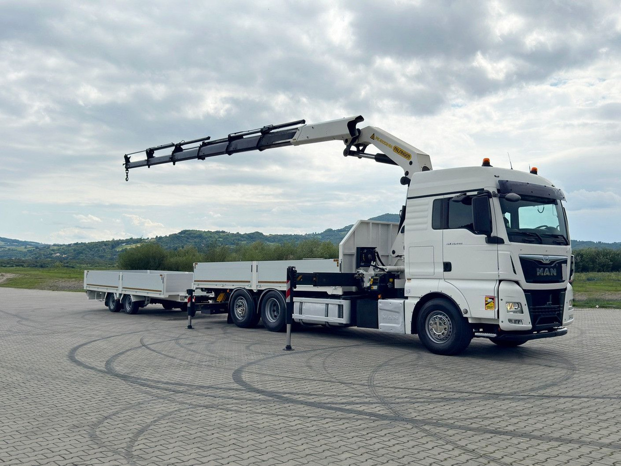 MAN TGX 26.440 * PK 41002-EH E + FUNK + Anhänger*TOP - Crane truck: picture 2 MAN TGX 26.440 * PK 41002-EH E + FUNK + Anhänger*TOP - Crane truck: picture 2
