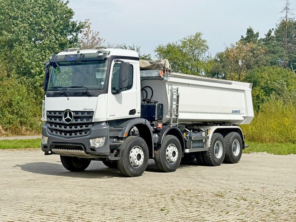 Mercedes-Benz AROCS 4142* KIPPER / 8x4 * TOPZUSTAND - Tipper: picture 2 Mercedes-Benz AROCS 4142* KIPPER / 8x4 * TOPZUSTAND - Tipper: picture 2