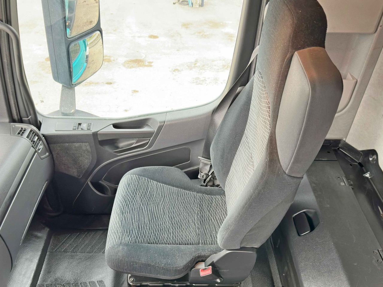 Lease a  Mercedes-Benz AROCS 4142* KIPPER / 8x4 * TOPZUSTAND Mercedes-Benz AROCS 4142* KIPPER / 8x4 * TOPZUSTAND: picture 6