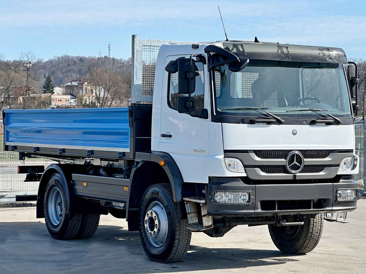 Mercedes-Benz AXOR 1629 * KIPPER 4,80 m * 4x4 * TOPZUSTAND - Tipper, Crane truck: picture 4 Mercedes-Benz AXOR 1629 * KIPPER 4,80 m * 4x4 * TOPZUSTAND - Tipper, Crane truck: picture 4