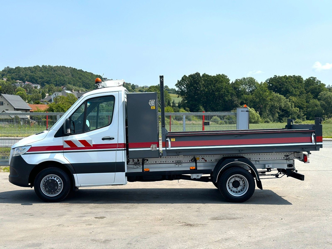 Mercedes-Benz Sprinter 516 CDI Kipper 3,00 m Perfect condition - Tipper van: picture 5 Mercedes-Benz Sprinter 516 CDI Kipper 3,00 m Perfect condition - Tipper van: picture 5