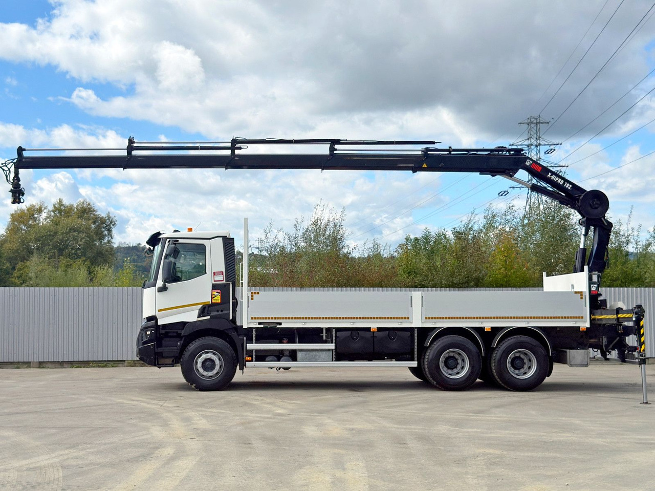 Renault C 430 *HIAB X - HIPRO 192 ES -4 + FUNK* 6x4 - Crane truck: picture 5 Renault C 430 *HIAB X - HIPRO 192 ES -4 + FUNK* 6x4 - Crane truck: picture 5