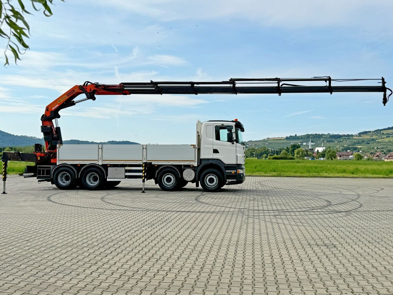 Scania R 420 PRITSCHE 6,47 m * PK 44002/FUNK * 8x4 /TOP - Crane truck: picture 5 Scania R 420 PRITSCHE 6,47 m * PK 44002/FUNK * 8x4 /TOP - Crane truck: picture 5