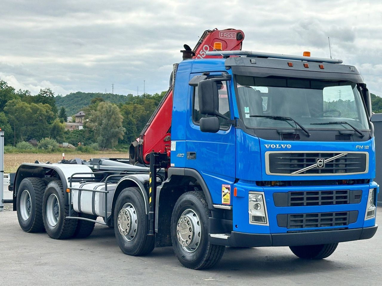 Volvo FM 12.420 * FASSI F150A.21 * 8x4 * TOP - Hook lift truck, Crane truck: picture 4 Volvo FM 12.420 * FASSI F150A.21 * 8x4 * TOP - Hook lift truck, Crane truck: picture 4