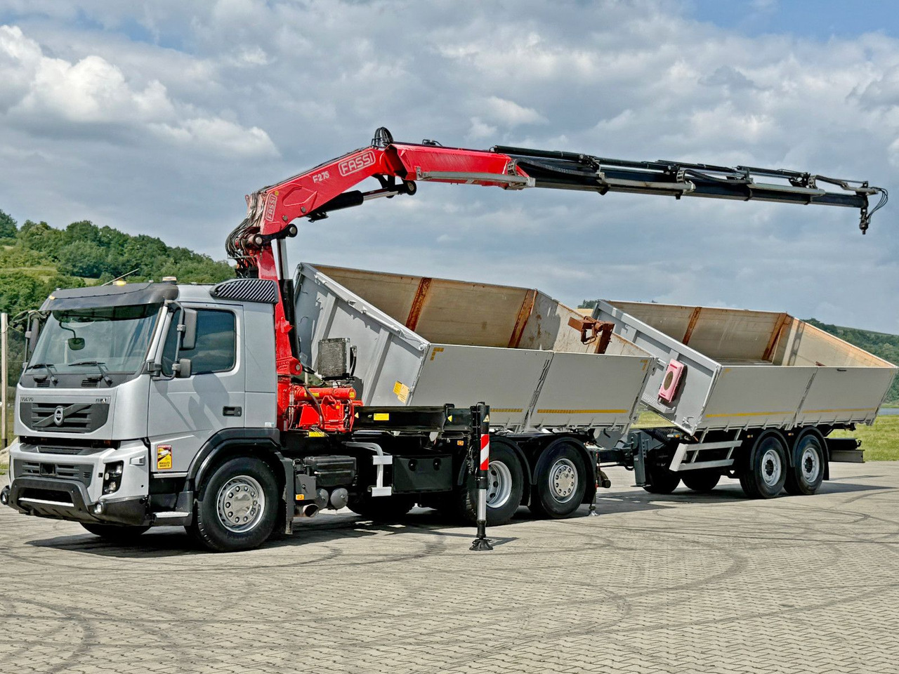 Volvo FMX 420* FASSI F275.2.25 + FUNK + Anhänger / TOP - Crane truck: picture 3 Volvo FMX 420* FASSI F275.2.25 + FUNK + Anhänger / TOP - Crane truck: picture 3