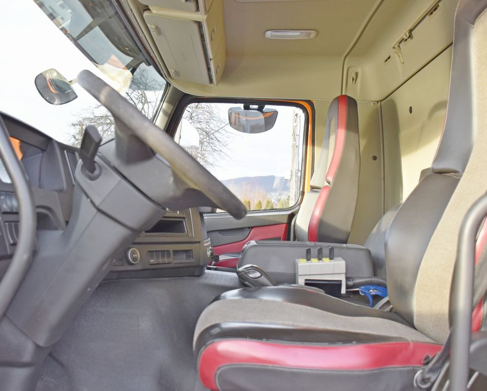 Lease a Volvo FMX 460 Kipper * TOPZUSTAND / 8x4 ! Volvo FMX 460 Kipper * TOPZUSTAND / 8x4 ! Volvo FMX 460 Kipper * TOPZUSTAND / 8x4 ! Volvo FMX 460 Kipper * TOPZUSTAND / 8x4 !: picture 9