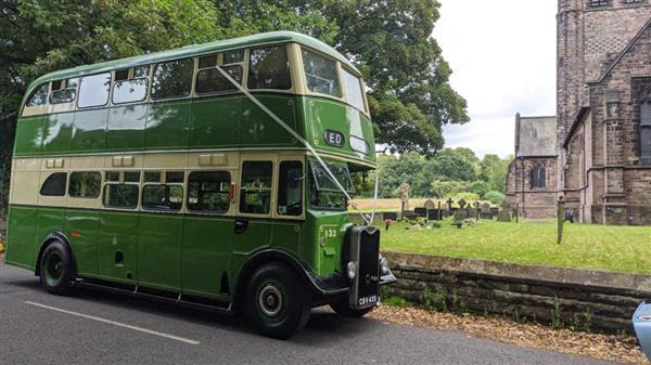 1949 Guy Arab back loader, half cab double decker - Double-decker bus: picture 1 1949 Guy Arab back loader, half cab double decker - Double-decker bus: picture 1