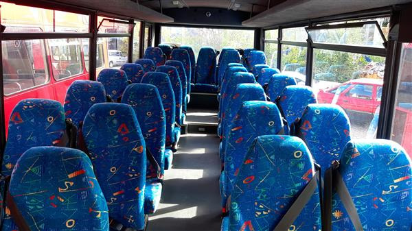 2004 Mercedes  33 seat dual purpose minicoach - Suburban bus: picture 3 2004 Mercedes  33 seat dual purpose minicoach - Suburban bus: picture 3