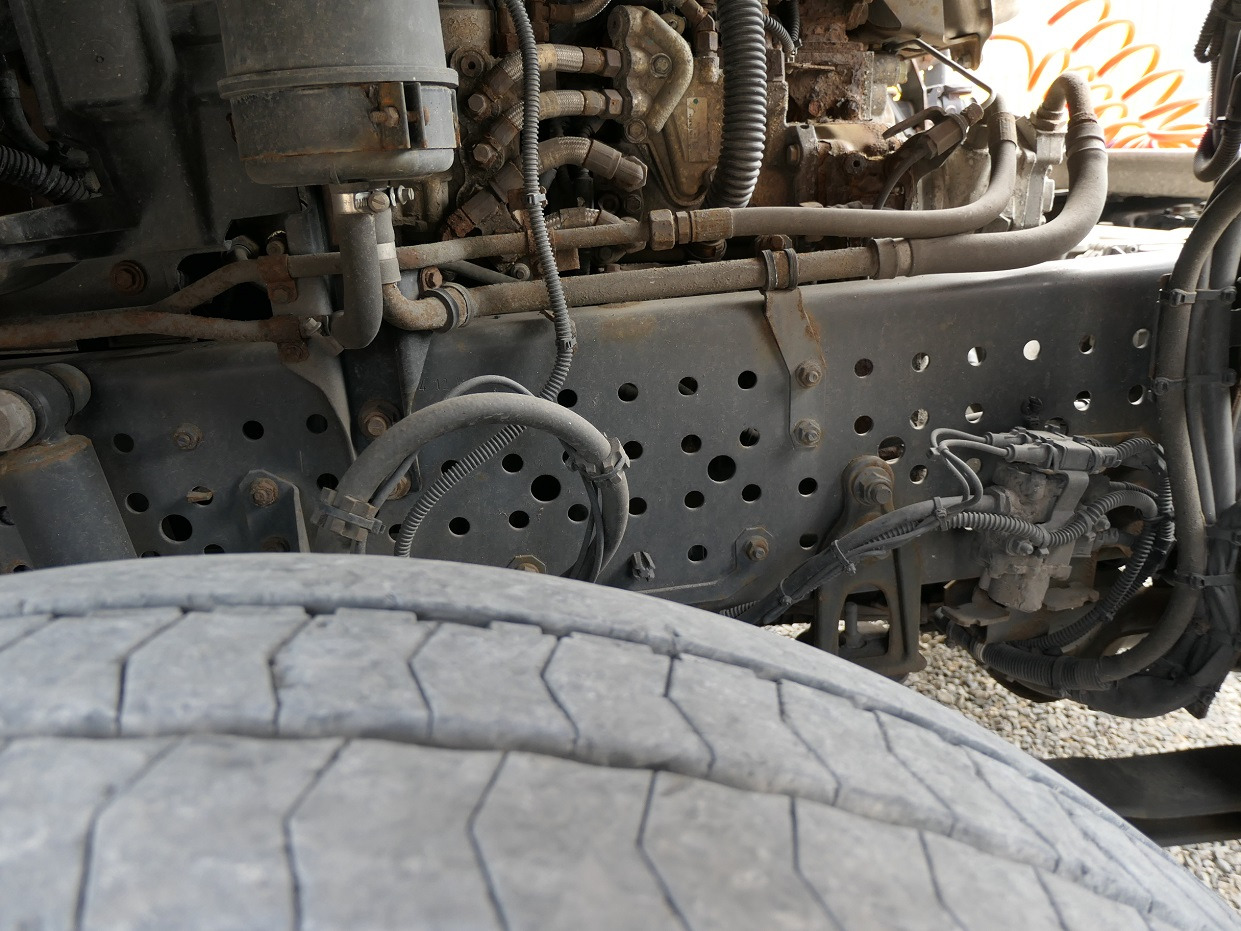 Tractor unit Mercedes Benz Actros 1845: picture 9