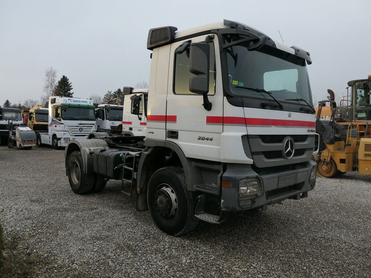 Mercedes-Benz Actros 2044 - Tractor unit: picture 2 Mercedes-Benz Actros 2044 - Tractor unit: picture 2