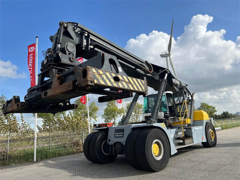 KONECRANES SMV 4531 TB5 - Reach stacker: picture 4 KONECRANES SMV 4531 TB5 - Reach stacker: picture 4