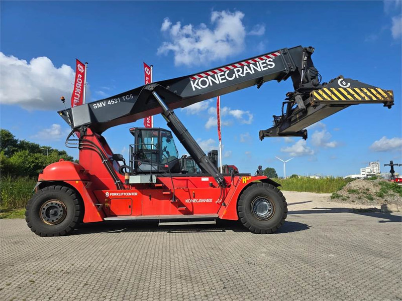 KONECRANES SMV 4531 TC5 - Reach stacker: picture 1 KONECRANES SMV 4531 TC5 - Reach stacker: picture 1