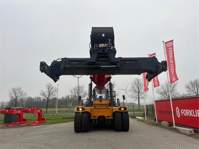 Sany RSC45C1 - Reach stacker: picture 5 Sany RSC45C1 - Reach stacker: picture 5