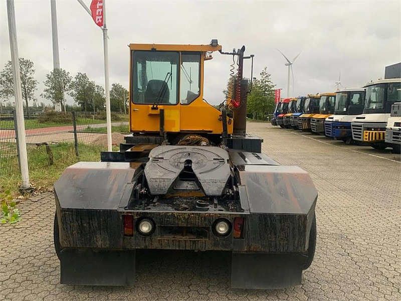 Terminal tractor Sisu TRX182A4L2C18: picture 7 Terminal tractor Sisu TRX182A4L2C18: picture 7