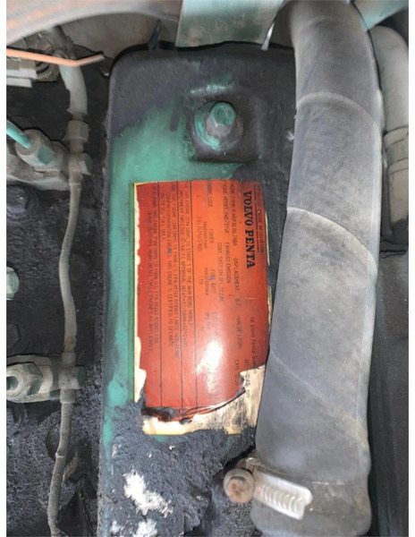 Terminal tractor Sisu TRX182A4L2C18: picture 9 Terminal tractor Sisu TRX182A4L2C18: picture 9