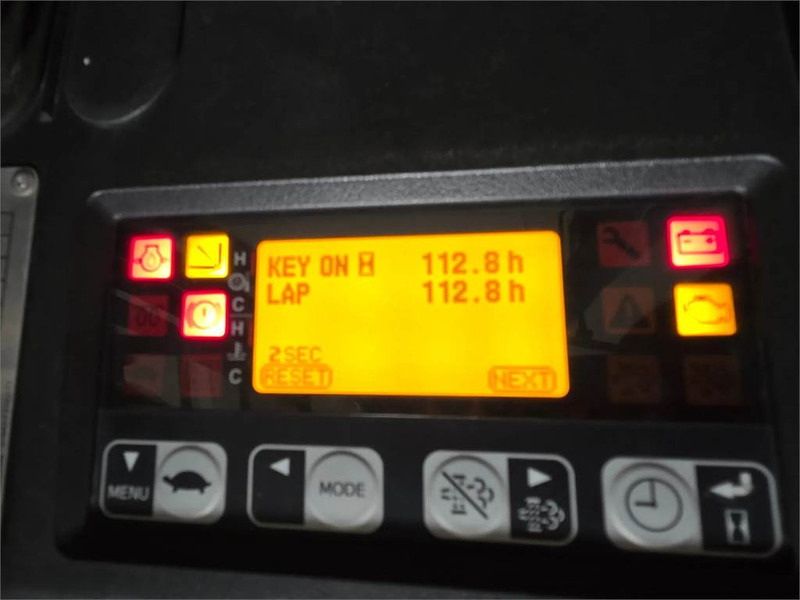 Diesel forklift Toyota 8FD70F: picture 14