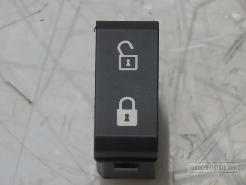 DAF Electrical System Schakelaar deurbediening DAF - Dashboard for Truck: picture 1 DAF Electrical System Schakelaar deurbediening DAF - Dashboard for Truck: picture 1