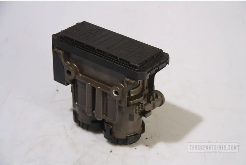 KNORR-BREMSE Brake System Achteras EBS modulator - Brake parts for Truck: picture 2 KNORR-BREMSE Brake System Achteras EBS modulator - Brake parts for Truck: picture 2
