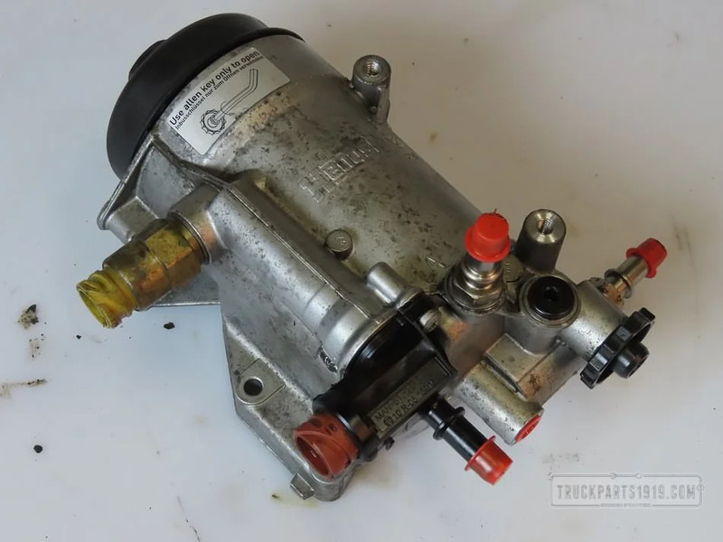 MAN Fuel System Brandstoffilterhuis - Fuel processing/ Fuel delivery for Van: picture 1 MAN Fuel System Brandstoffilterhuis - Fuel processing/ Fuel delivery for Van: picture 1