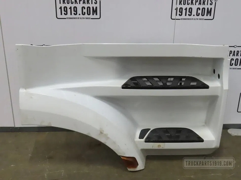 Mercedes-Benz Body & Chassis Parts Instapbak Re MB MP4 - Footstep for Truck: picture 4 Mercedes-Benz Body & Chassis Parts Instapbak Re MB MP4 - Footstep for Truck: picture 4