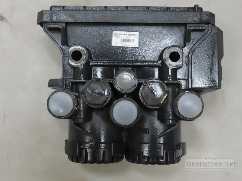 Mercedes-Benz Brake System Achteras EBS modulator MB MP4 - Brake parts for Truck: picture 1 Mercedes-Benz Brake System Achteras EBS modulator MB MP4 - Brake parts for Truck: picture 1