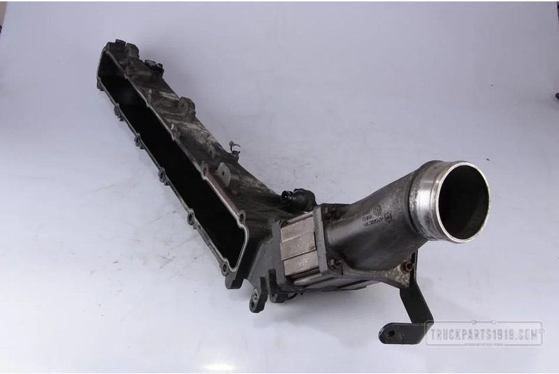 Renault Engines & Parts inlaatspruitstuk Renault DXI11 - Intake manifold for Truck: picture 1 Renault Engines & Parts inlaatspruitstuk Renault DXI11 - Intake manifold for Truck: picture 1