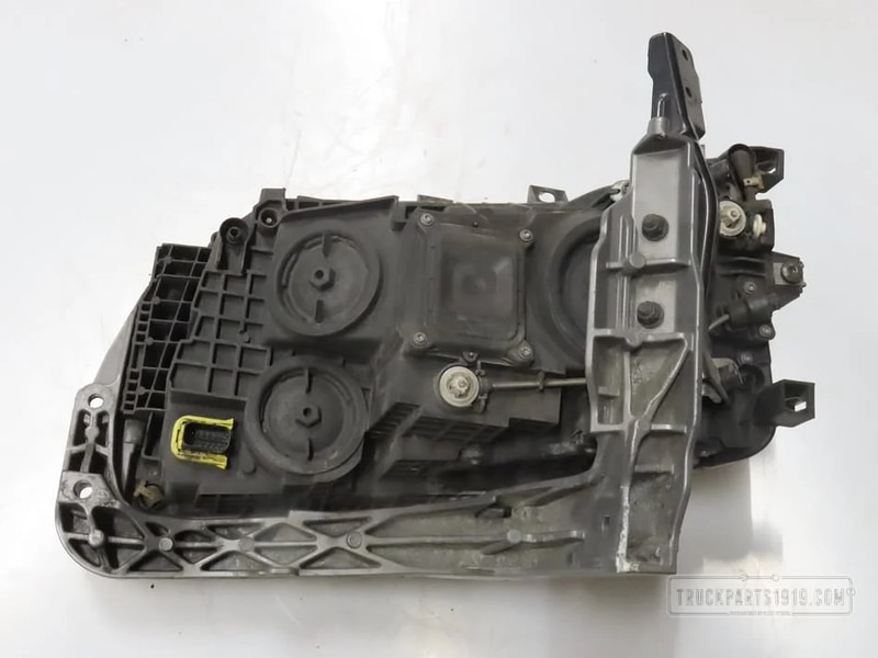 Scania 2655843 Koplamp Re. NGS - Headlight for Truck: picture 2 Scania 2655843 Koplamp Re. NGS - Headlight for Truck: picture 2