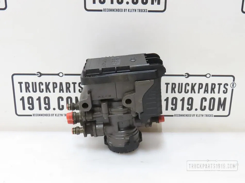 Scania 2846749 | Parkeerrem PBC modulator - Brake parts for Truck: picture 1 Scania 2846749 | Parkeerrem PBC modulator - Brake parts for Truck: picture 1