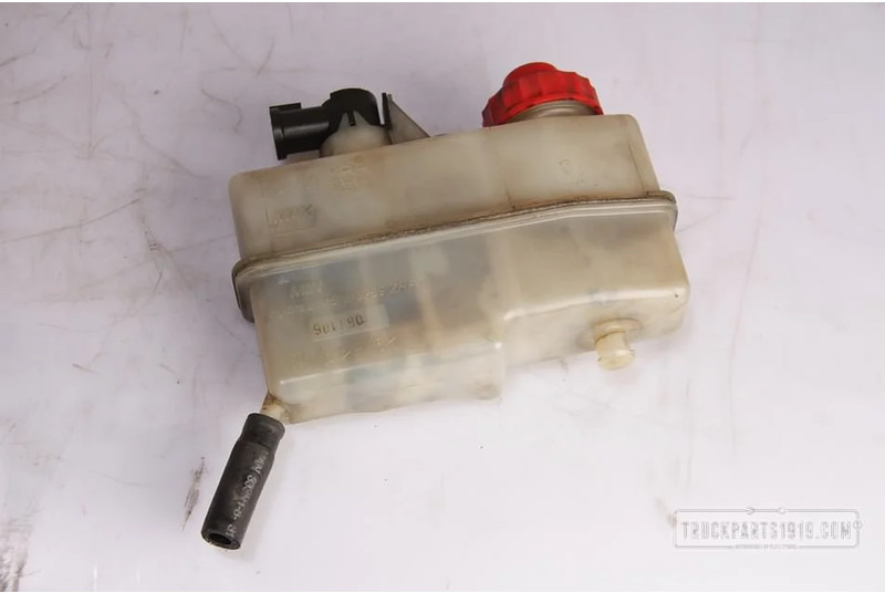 VDO Gearbox & Clutch Parts Hydr. reservoir koppeling syst - Clutch and parts for Truck: picture 1 VDO Gearbox & Clutch Parts Hydr. reservoir koppeling syst - Clutch and parts for Truck: picture 1