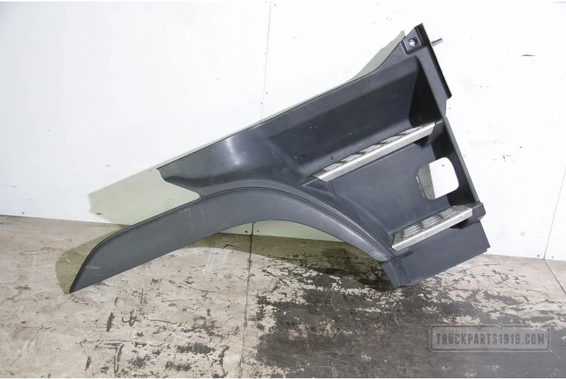 Volvo Body & Chassis Parts Instapbak Volvo FH RH. - Footstep for Truck: picture 1 Volvo Body & Chassis Parts Instapbak Volvo FH RH. - Footstep for Truck: picture 1