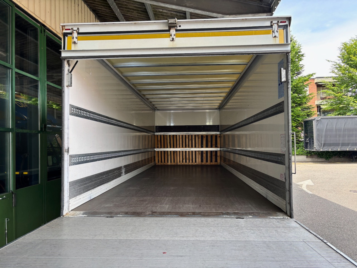 Box truck MERCEDES Atego 1530: picture 18