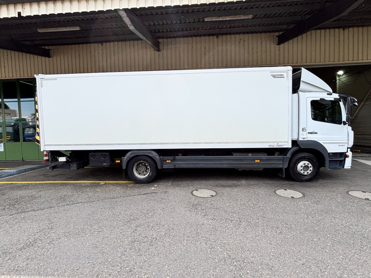 Box truck MERCEDES Atego 1530: picture 10