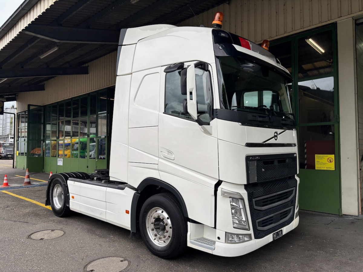 VOLVO FH-500 - Tractor unit: picture 1 VOLVO FH-500 - Tractor unit: picture 1
