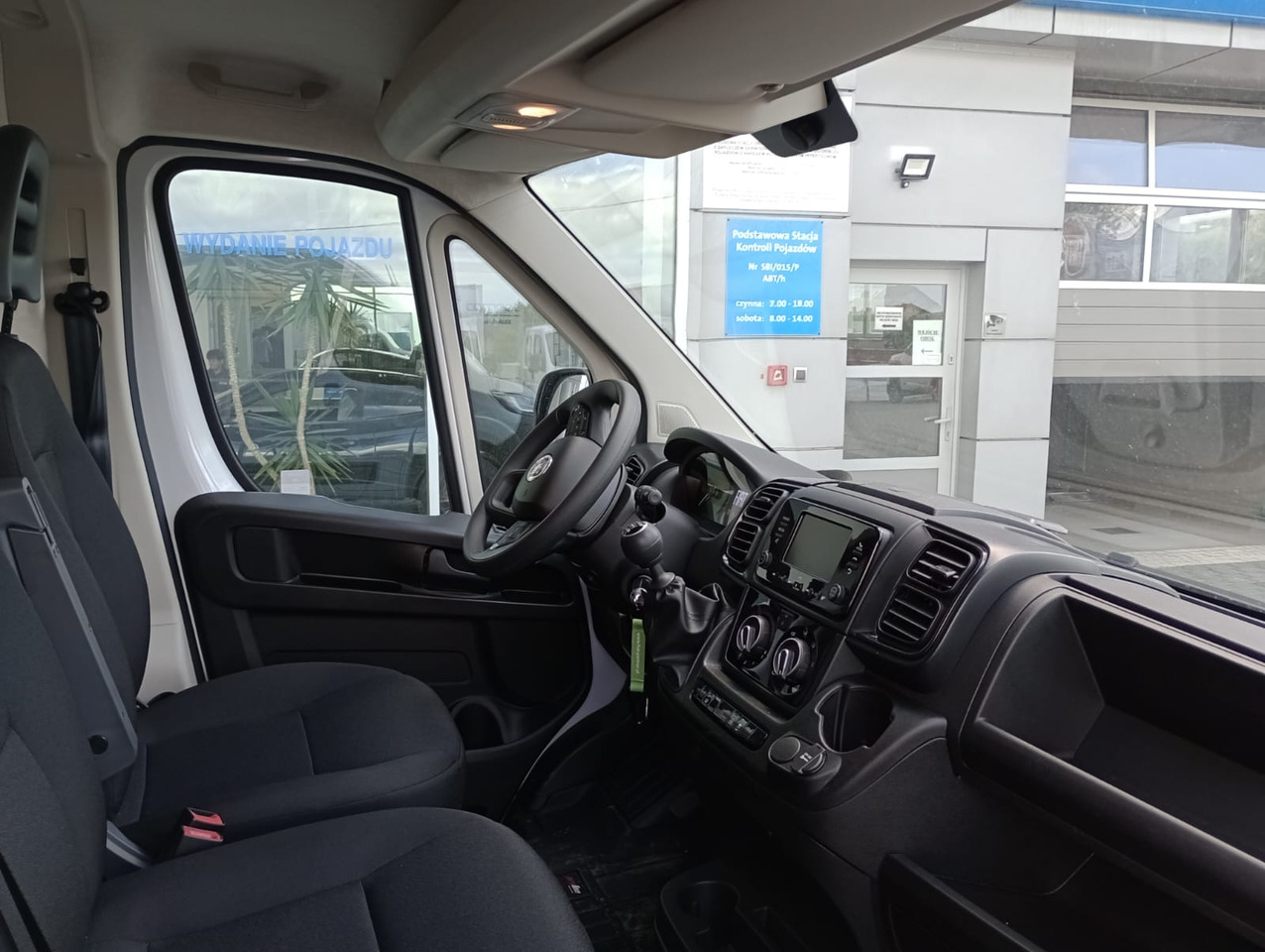 Refrigerated van Fiat Ducato 140 L3H2 Kühlkasten: picture 6