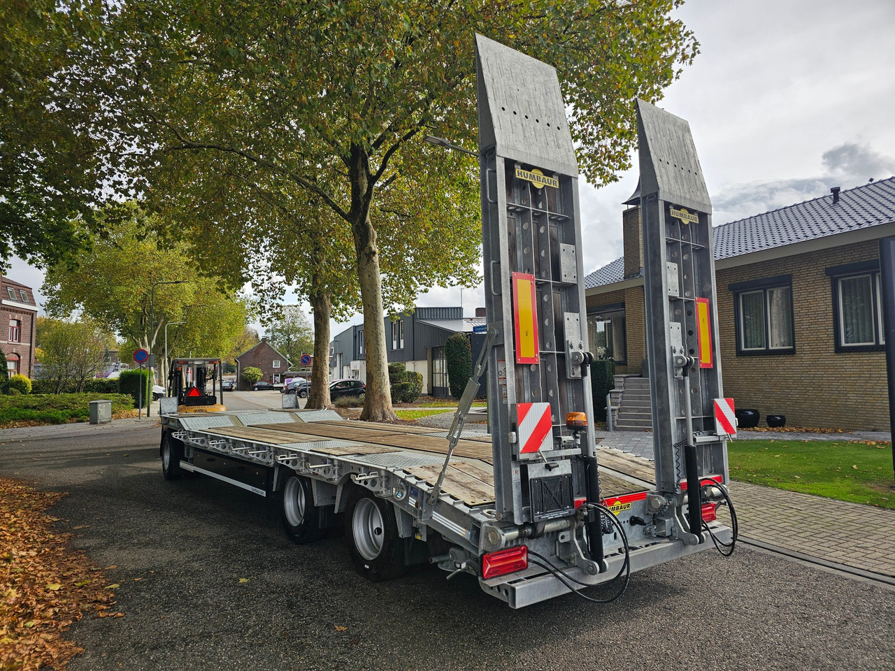 Humbauer HTD30 With Hydraulic Ramps - Low loader trailer: picture 4 Humbauer HTD30 With Hydraulic Ramps - Low loader trailer: picture 4