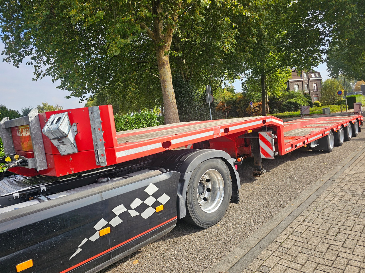 Kel-berg E50 S4 Telescopic - Low loader semi-trailer: picture 5 Kel-berg E50 S4 Telescopic - Low loader semi-trailer: picture 5